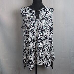 C Est‎ 1946 New Large Raised Floral Pattern Sleeveless